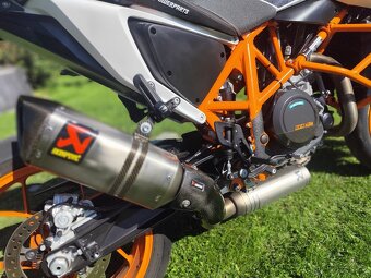 KTM  690 DUKE R - 11