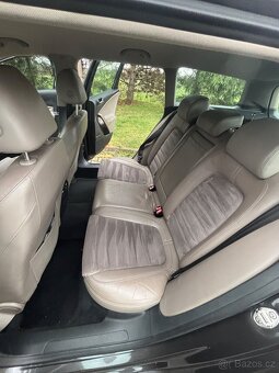 Volkswagen Passat B6 Variant 2.0 TDI 4Motion - 11