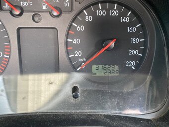 Vw golf 4 1.9tdi 66kw - 11
