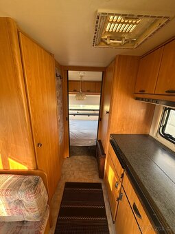 Hobby 480 karavan - 11