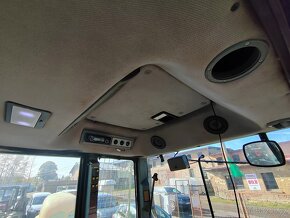 VALTRA 6850 lesní kolový traktor - 11