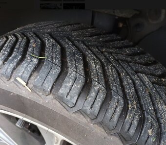 Škoda Yeti 2.0TDi 81kw ADVENTURE - 11