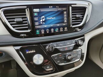Chrysler Pacifica 3.6 Ehybrid DVD ACC 360° kamera (č.1080) - 11