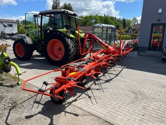 Obraceč sena, píce KÜHN GF 8702 - 11