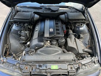 Komplet na nahradni dily BMW E39-520i 125kW - 11