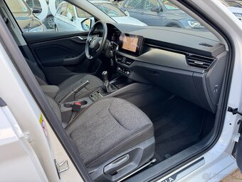 Škoda Scala 1.5TSI 110kW Man. 32tkm DAB Navigace Tempomat Qi - 11