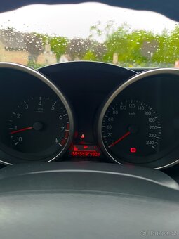 Mazda 3 MZR 1.6i 77kw MY 2011, 1.majitelka - 11