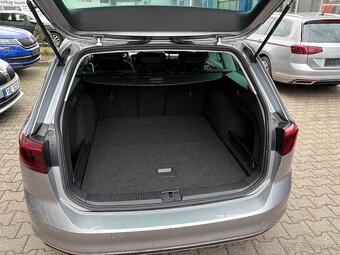 VW Passat B8 Elegance 2.0TDI 110kW DSG Matrix ACC Tažné Navi - 11