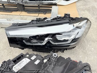 BMW G30 G31 LCI naraznik M-paket světla led laser blatnik - 11