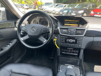 MERCEDES-BENZ E  250 CDi  150 Kw 4MATIC ČR - 11