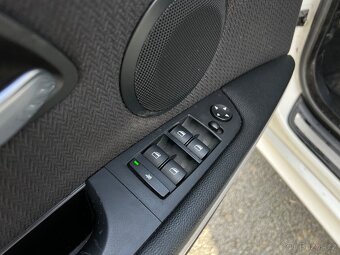 BMW 318d 2.0 105kW diesel 2008 KLIMA - 11