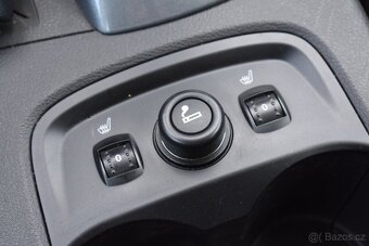 FORD FOCUS KOMBI 2,0 TDCI,TITANIUM,1.MAJITEL,NAVI,SERVISKA - 11