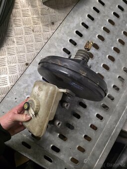 BMW e36 NÁHRADNÍ DÍLY - 11