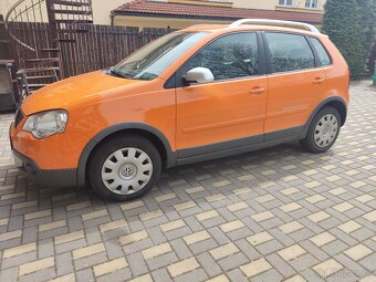 Volkswagen Polo CROSS - 11