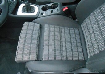Audi Q3 2,0 TSFI 125 kW 4x4 SERVISKA benzín - 11