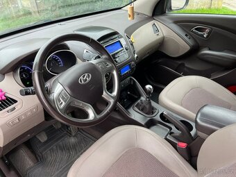 Hyundai ix35 2.0 CRDi VGT 4x4 - 11