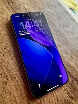 iPhone 15 Pro Max 256GB Přírodní titan - 11