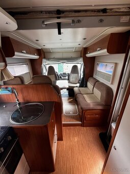 Autokaravan Adria M 680 SP - 11