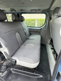 Opel Vivaro 9 míst Long - 11