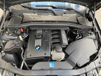 BMW 325i e91 160kW 2008 - 11