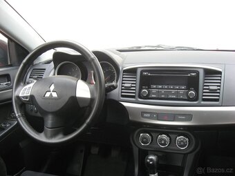Mitsubishi Lancer 1.6i 117PS Invite Sport M/T - 11