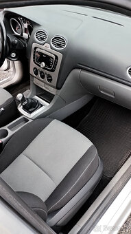 Ford Focus 1,6 Duratec - 11