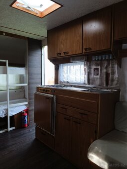 Karavan Dethleffs Nomad 470 - 11