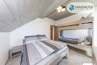 Prodej, rodinný dům 7+2, 1194 m2, Dolní Lomná - 11