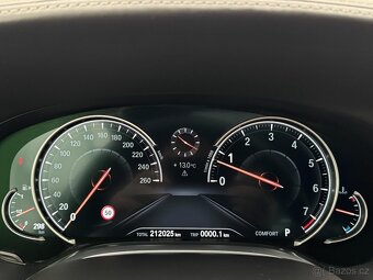 BMW Řada 7, 750i V8 4x4 CZ Long - 11