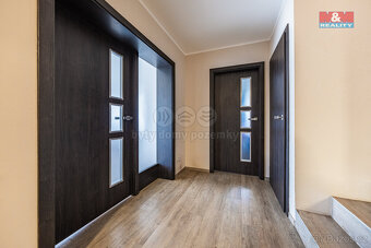 Prodej rodinného domu, 220 m², Horoušany, ul. Diamantová - 11