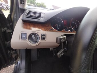 VW Passat Variant 2.0 TDi DSG - 11