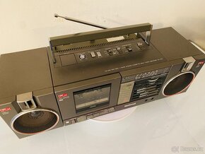 Radiomagnetofon National RX-C 50, rok 1983 - 11