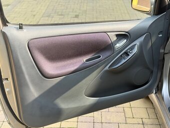 Toyota Yaris TS 1.5 VVTI - 11