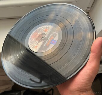 Pink Floyd – A Momentary Lapse Of Reason - 11