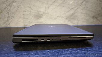 profi DELL Precision 7540 s Xeonem a nVIDIA RTX3000 - 11