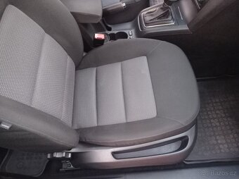 ŠKODA OCTAVIA 2 COMBI 1.9 TDI jen 169tis.km,DSG - 11