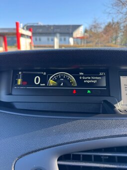 RENAULT GRAND SCENIC 1.2 Tce - 11