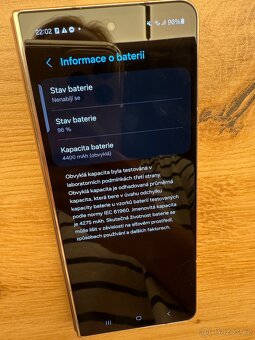 Samsung Galaxy Z Fold4 5G 12GB/256GB zánovní - 11