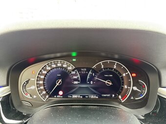 BMW 530D XDrive kombi G31 - 11