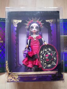 MGA Rainbow High Díos de Muertos Maria Garcia - 11