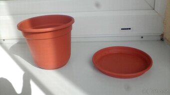 Retro obaly na květináč-plast,keramika,bam.polička,květináče - 11
