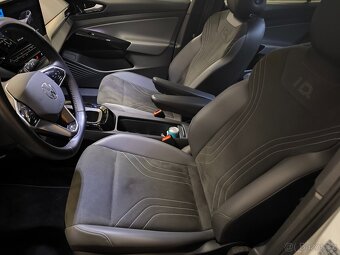 VW ID.5 Pro 150kw 82KWh 9/2022 42600km ALCANTARA LED-MATRIX - 11