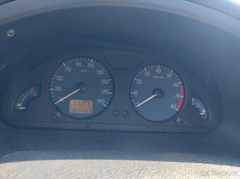 Citroen Saxo 1.1 - 11