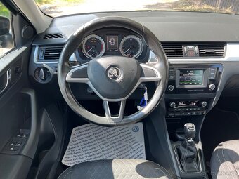 ŠKODA RAPID SPACEBACK 1.2TSI 66KW EDITION XENONY/PAN 96tis. - 11