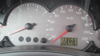 Ford focus 1.6  benzín /lpg - 11
