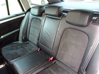 Škoda Superb 2,0 TDI, 4X4, AUTOMAT - 11