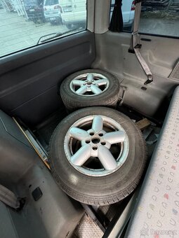 Volkswagen Multivan Atlantis 111kw na nahradni dily - 11