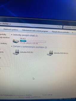 PC stolní počítač DELL all-in-one - 11