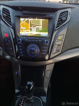 Hyundai i40 kombi 1.7crdi-100kw , originál km , AUTOMAT - 11