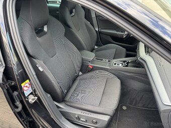Škoda Octavia 4 iV 1.4TSI 150kW DSG Full LED Kamera Head-up - 11